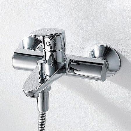 Смеситель Bravat Drop F64898C-B для ванны с душем