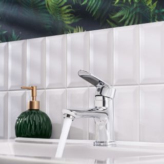 Смеситель для раковины BOOU B8274-1J хром