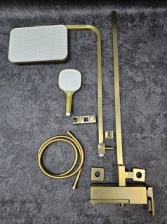 Душевая стойка Gappo G2417-3 золотой сатин