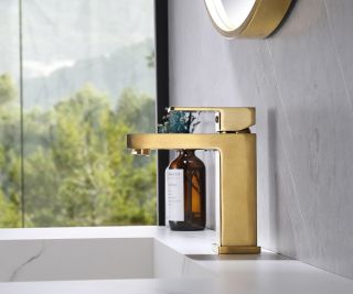 Смеситель для раковины ABBER Daheim матовое золото AF8210G