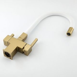 Смеситель для кухни Gappo G4395-33 с подключением фильтра питьевой воды и гибким изливом золото/белый